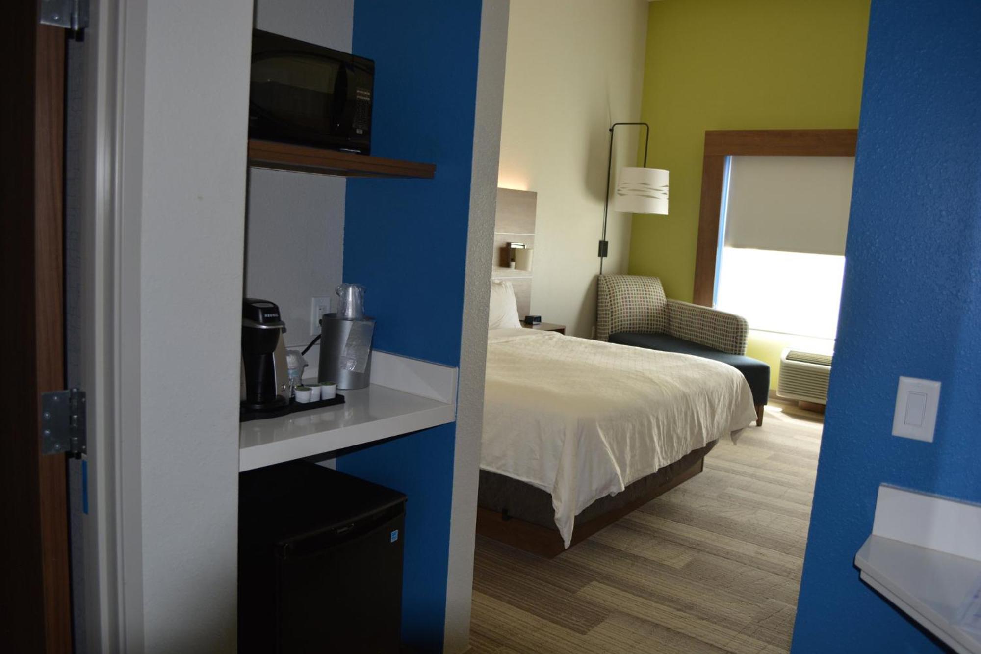 Holiday Inn Express & Suites Liberal Luaran gambar